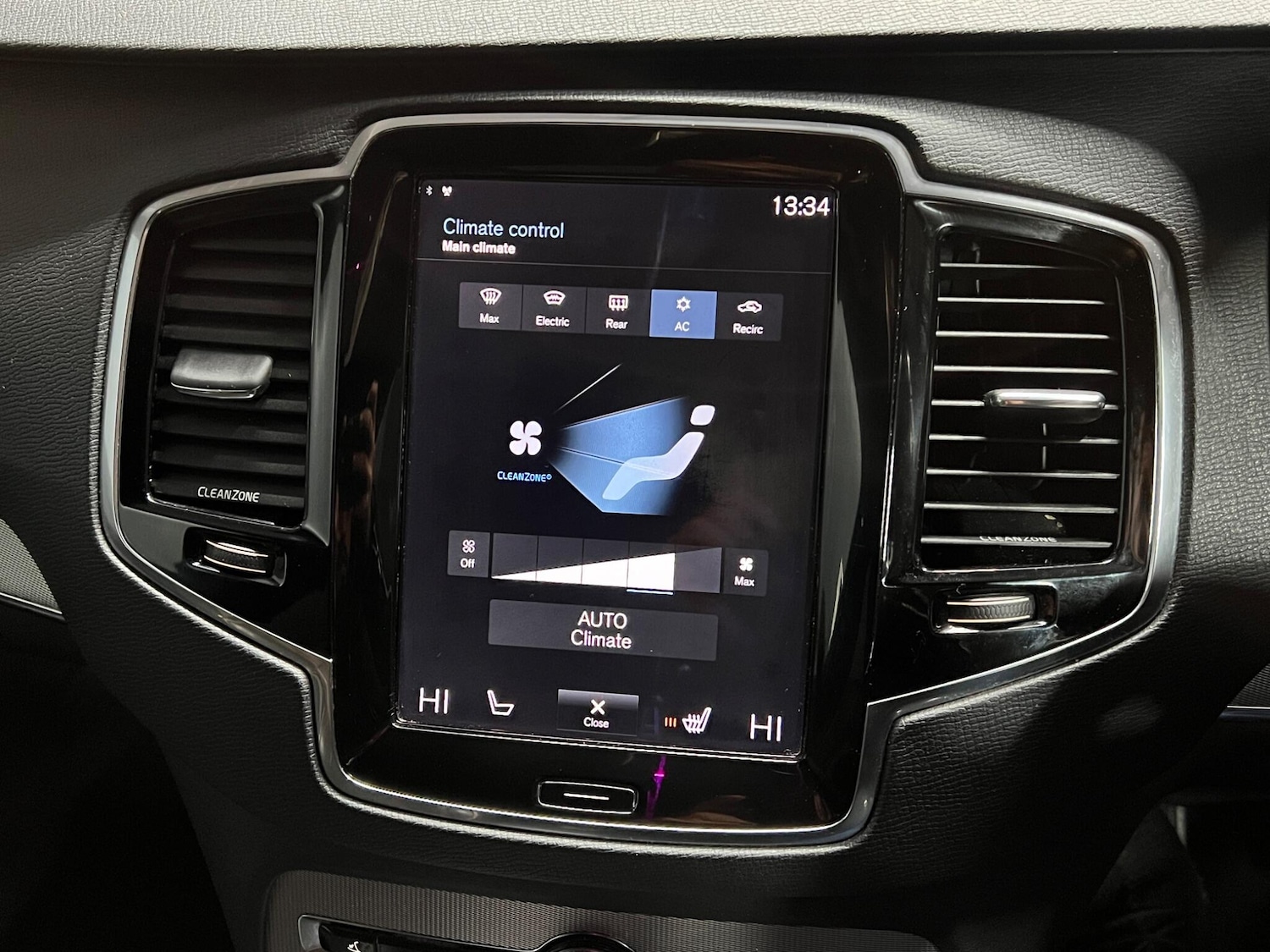 Used Volvo XC90 2015 for sale - 77320467: Photo 44