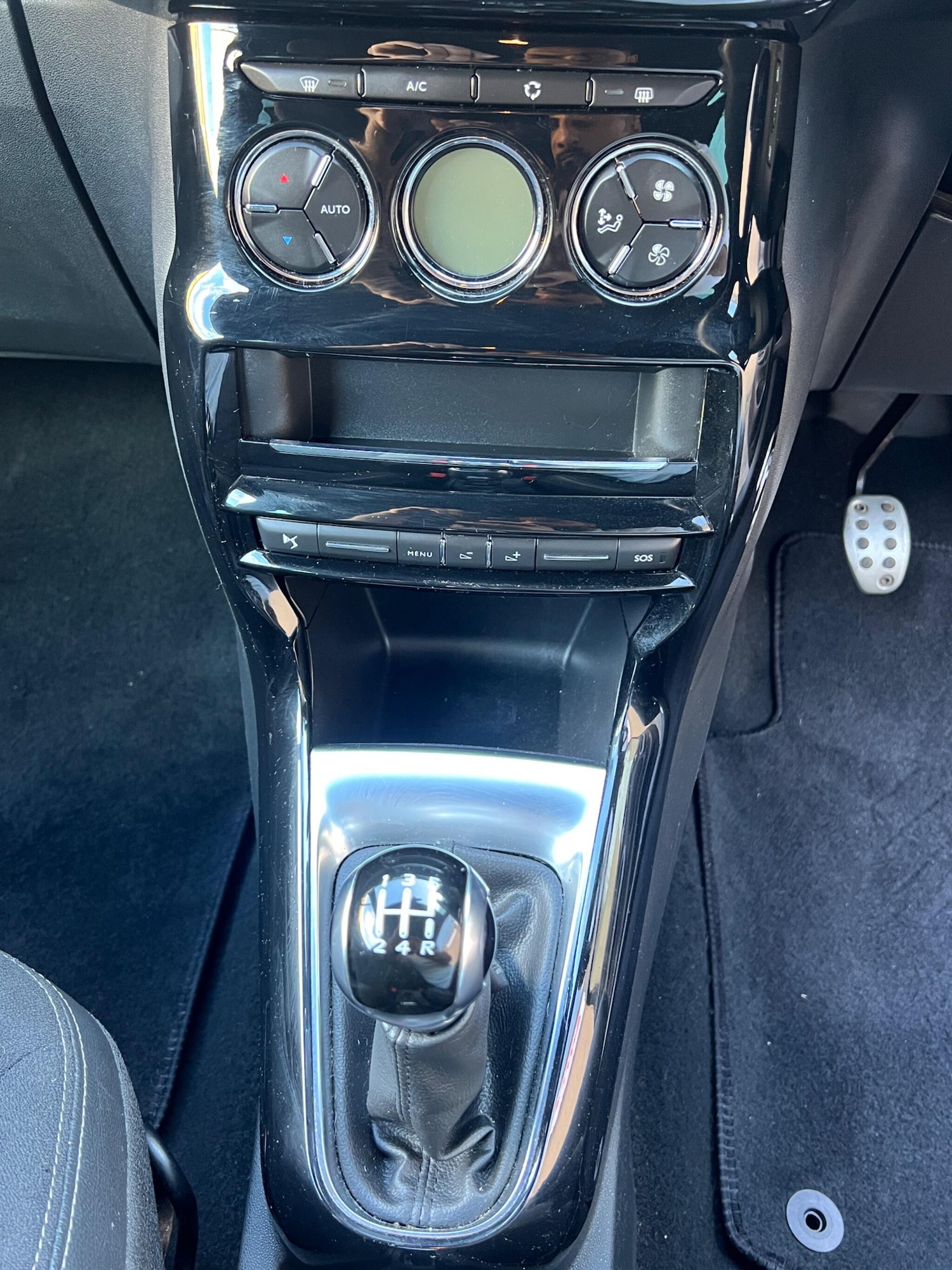 Vehicle 29