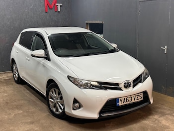 Used Toyota Auris 2014 for sale - 76295973: Photo