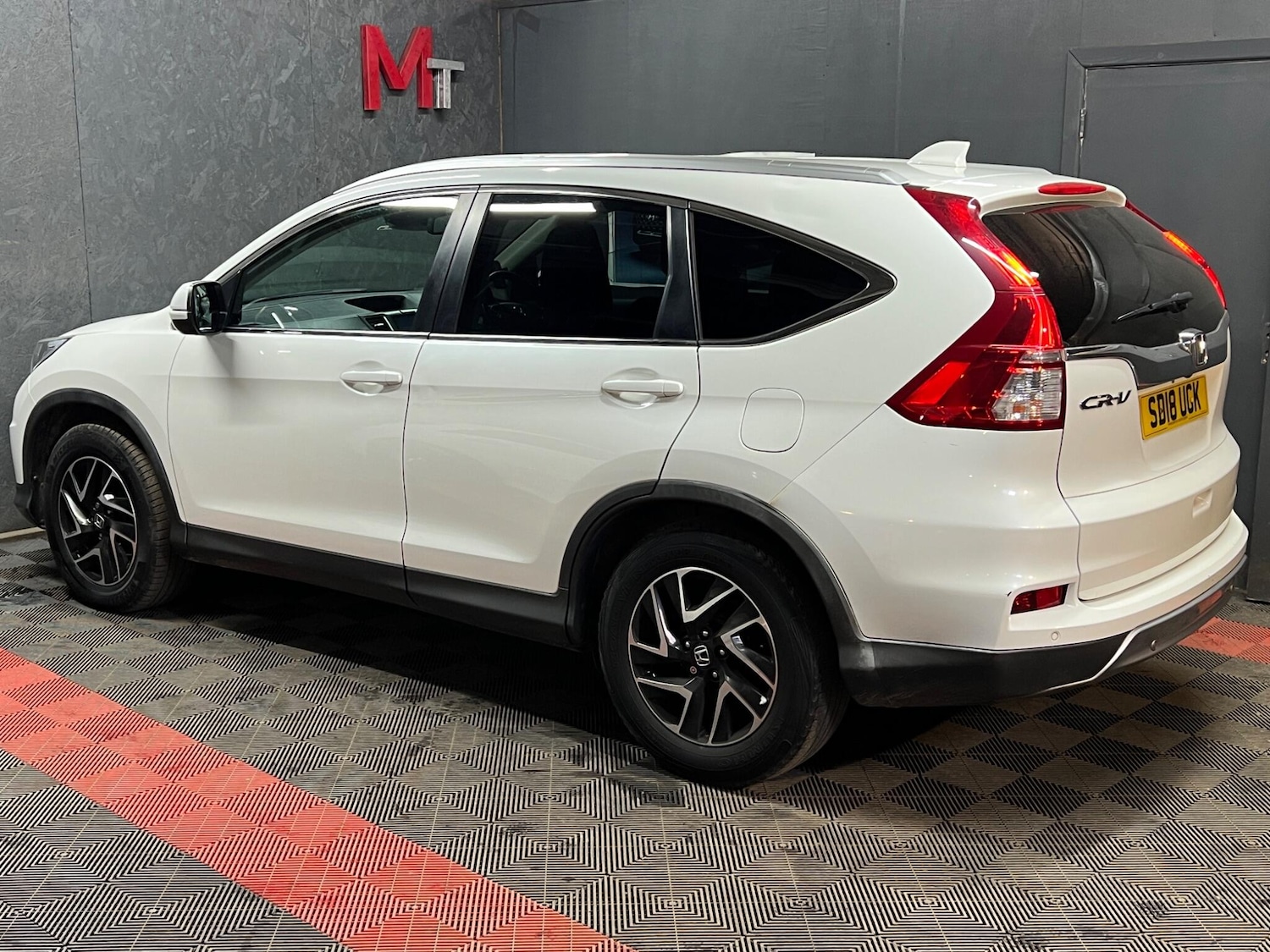 Used Honda CR-V 2018 for sale - 77737640: Photo 10