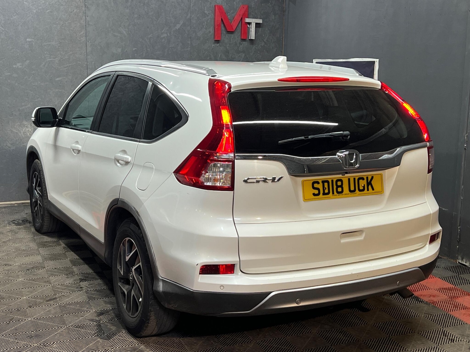 Used Honda CR-V 2018 for sale - 77737640: Photo 11