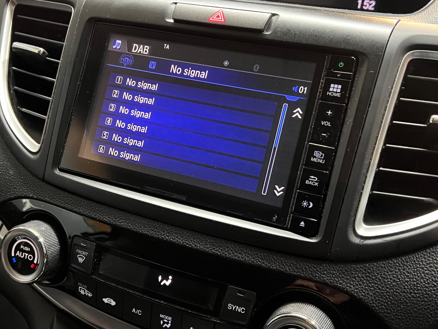 Used Honda CR-V 2018 for sale - 77737640: Photo 30