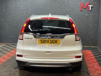 Used Honda CR-V 2018 for sale - 77737640: Photo