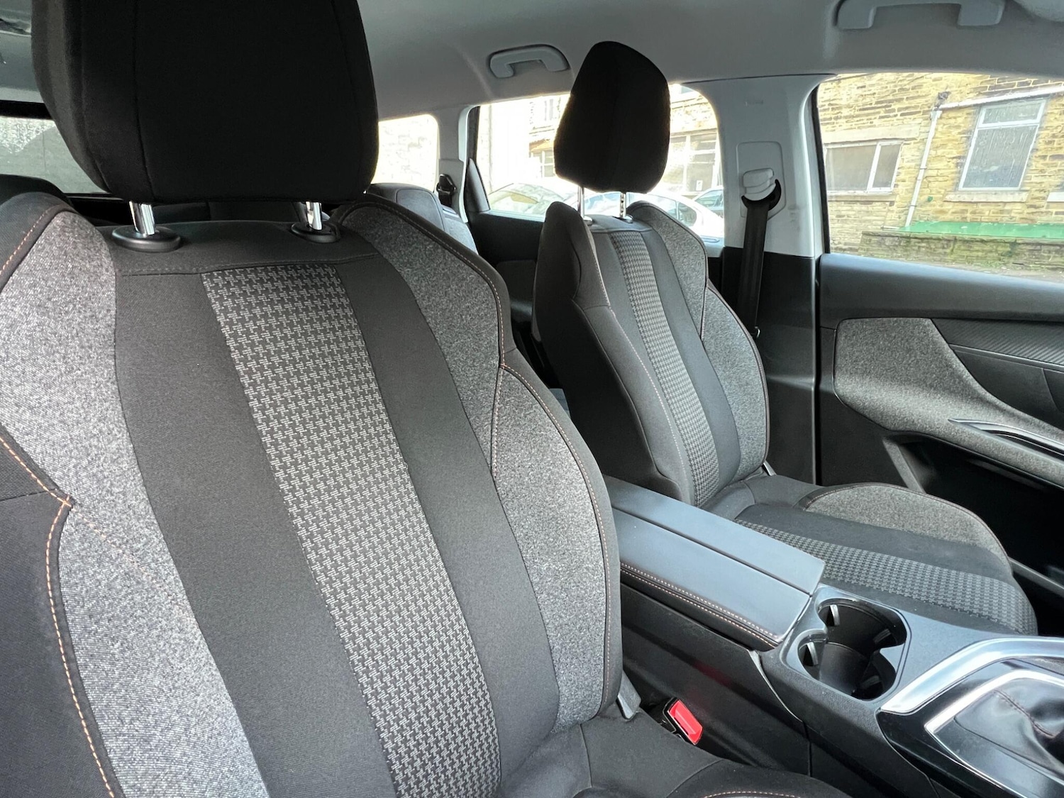 Used Peugeot 5008 2018 for sale - 76964638: Photo 15