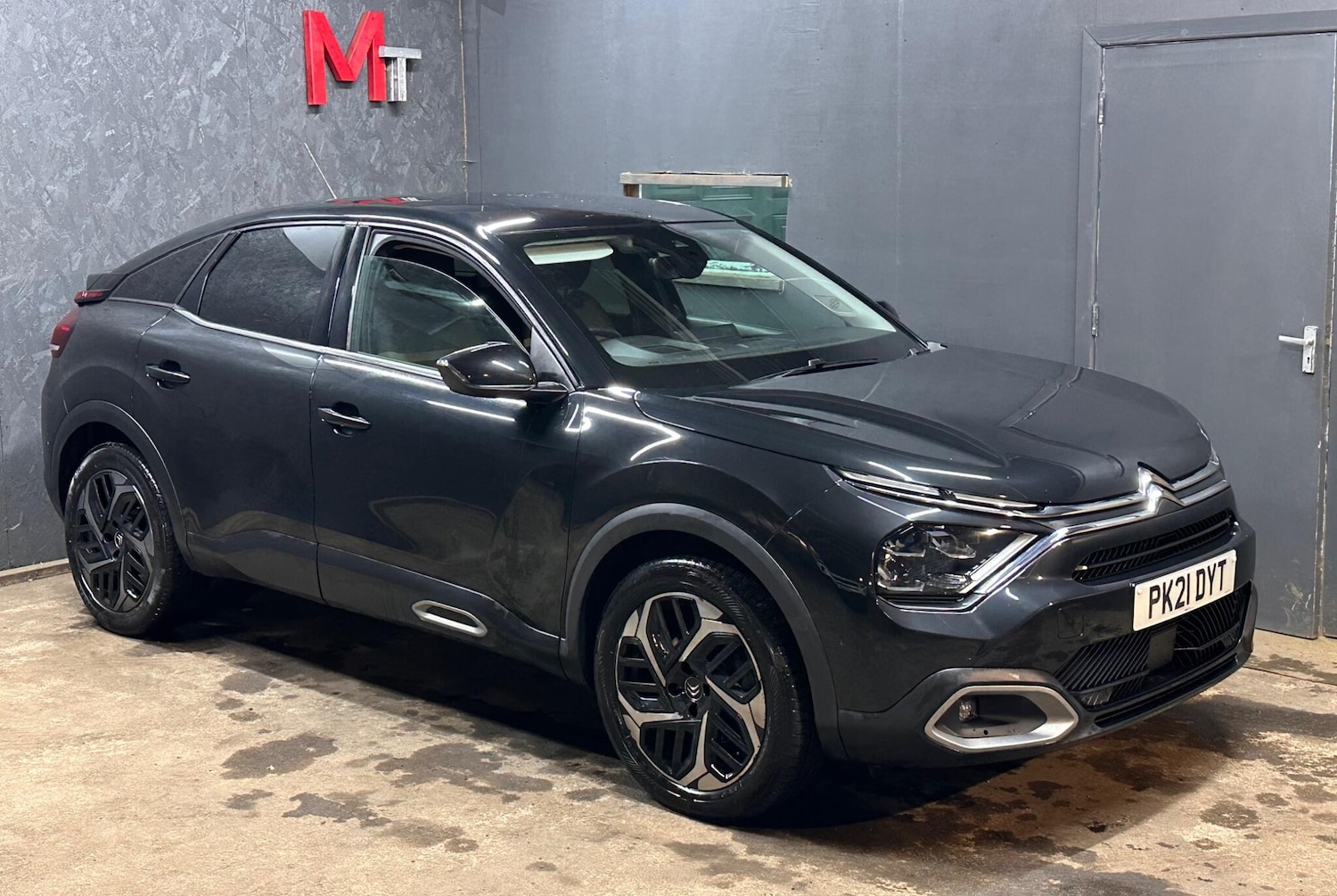 Used Citroen C4 2021 for sale - 76752607: Photo 2