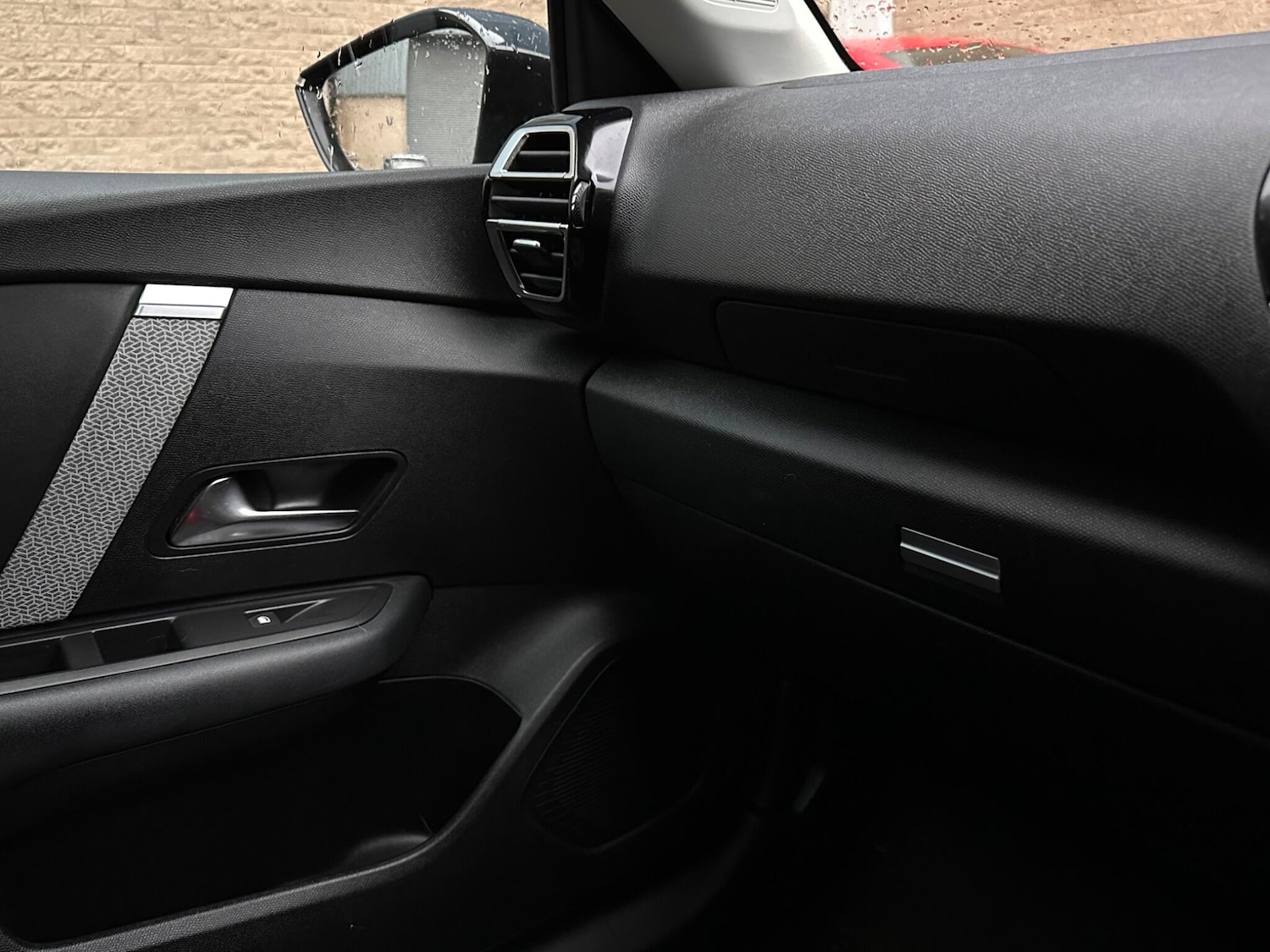 Used Citroen C4 2021 for sale - 76752607: Photo 21