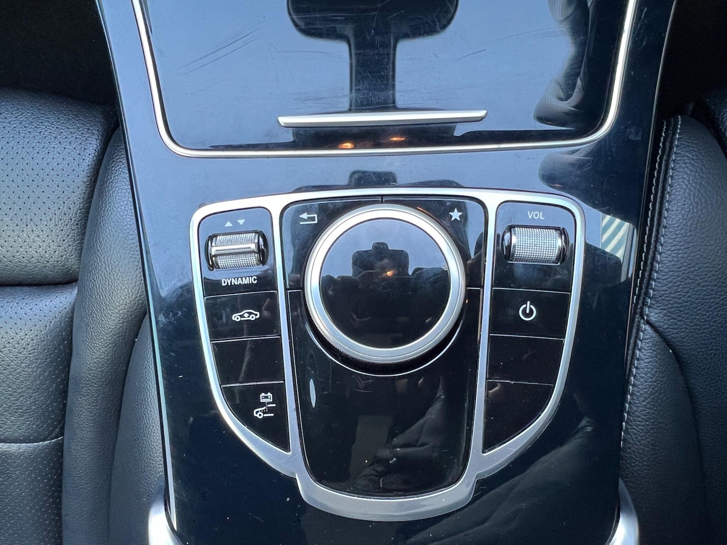 Used Mercedes-Benz C Class 2018 for sale - 76781788: Photo 13