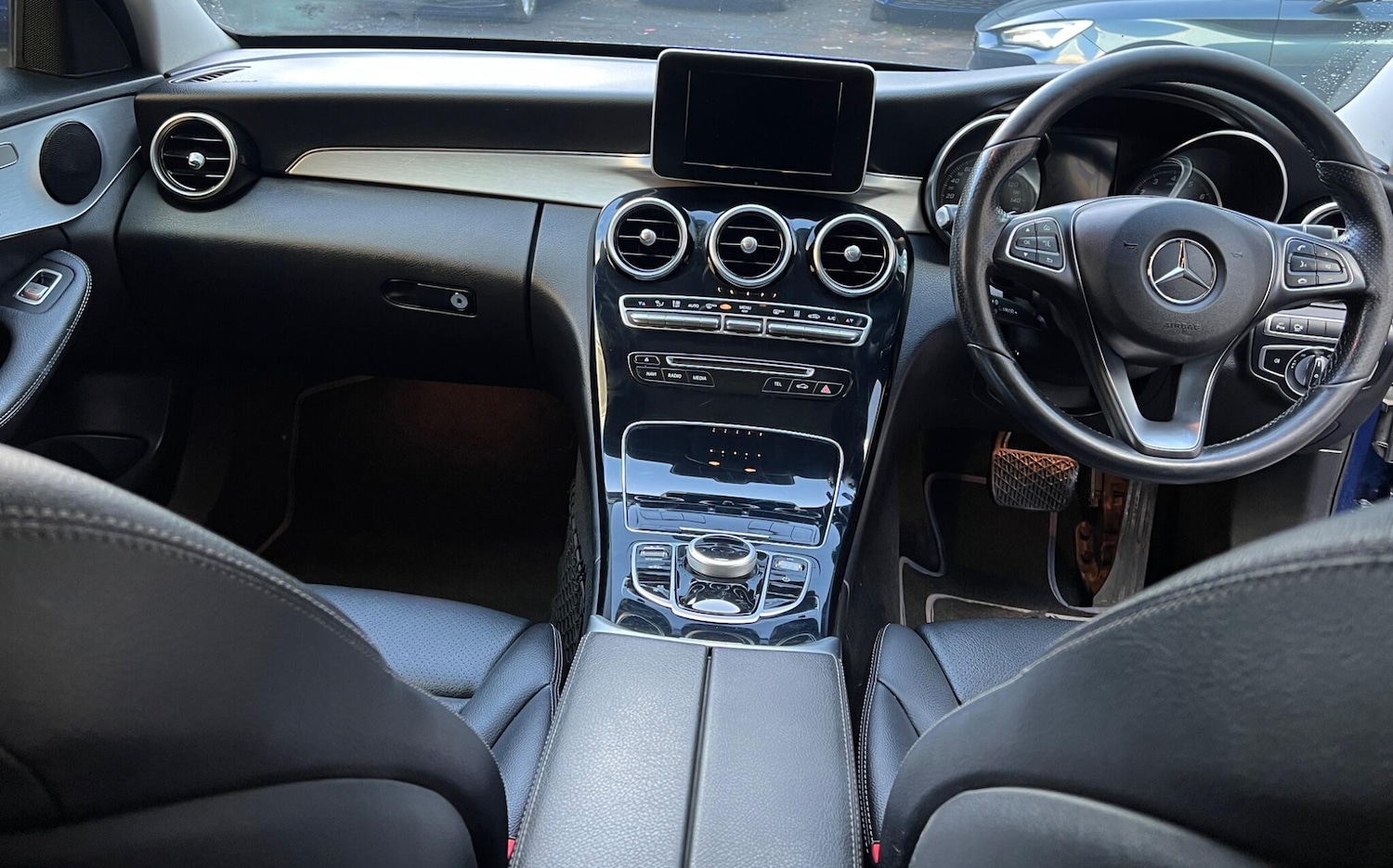 Used Mercedes-Benz C Class 2018 for sale - 76781788: Photo 14