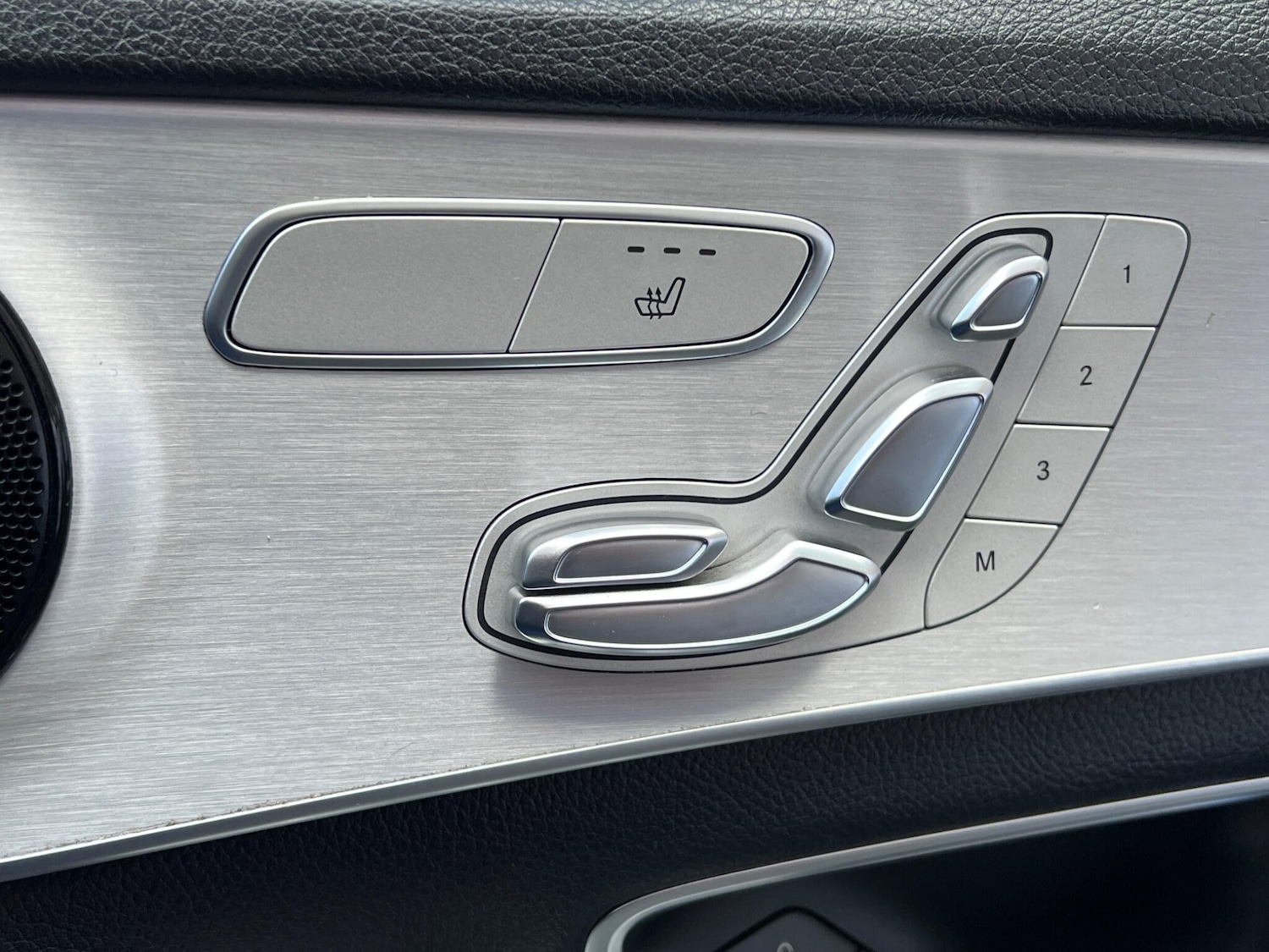 Used Mercedes-Benz C Class 2018 for sale - 76781788: Photo 26