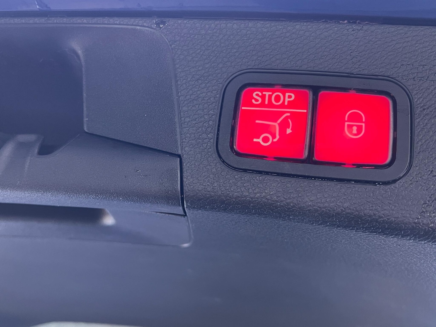 Used Mercedes-Benz C Class 2018 for sale - 76781788: Photo 28