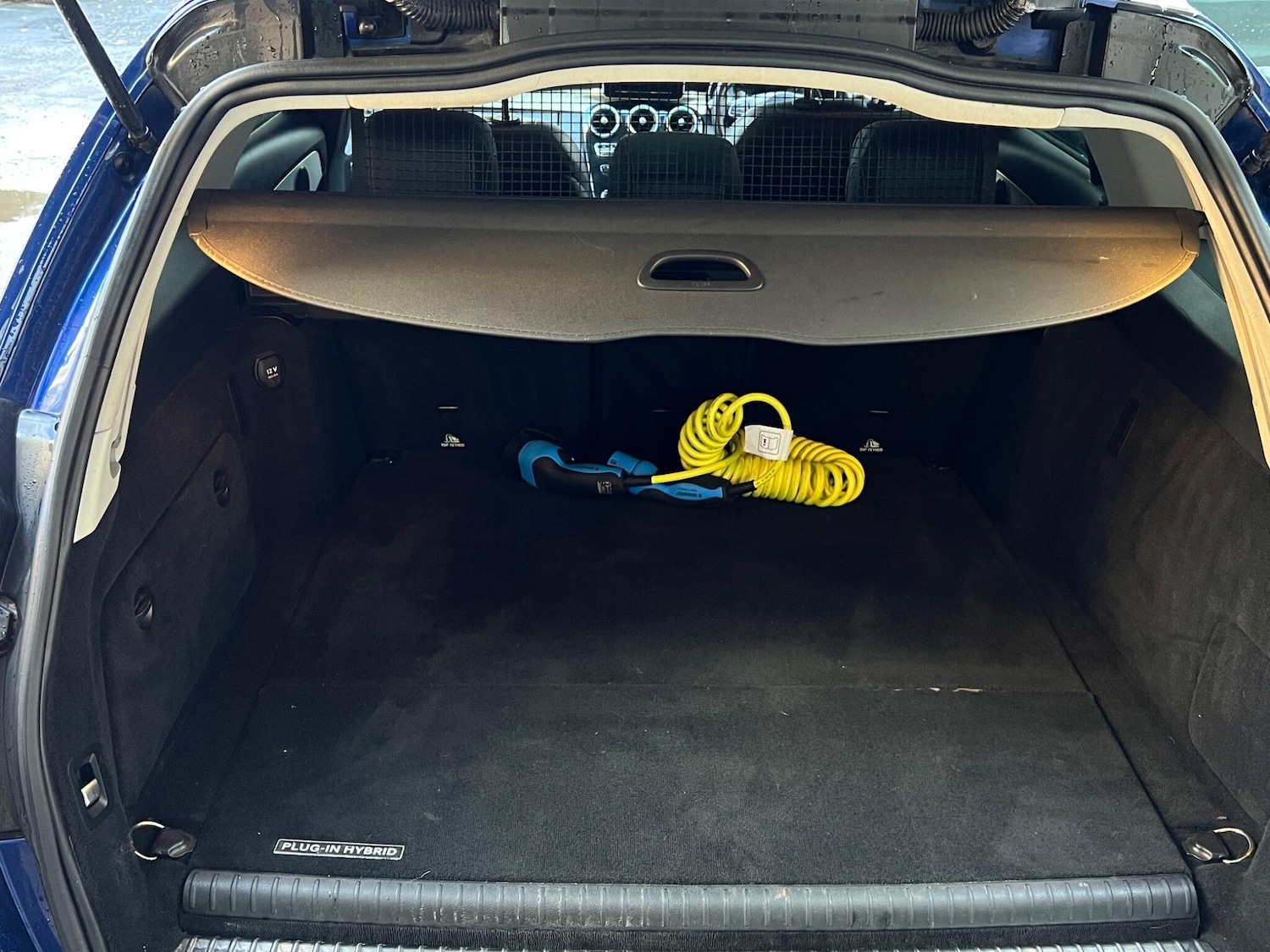 Used Mercedes-Benz C Class 2018 for sale - 76781788: Photo 42