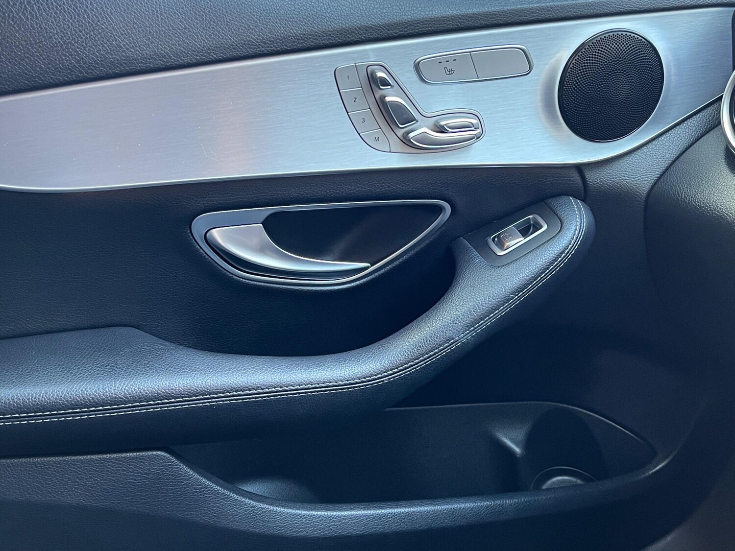 Used Mercedes-Benz C Class 2018 for sale - 76781788: Photo 53