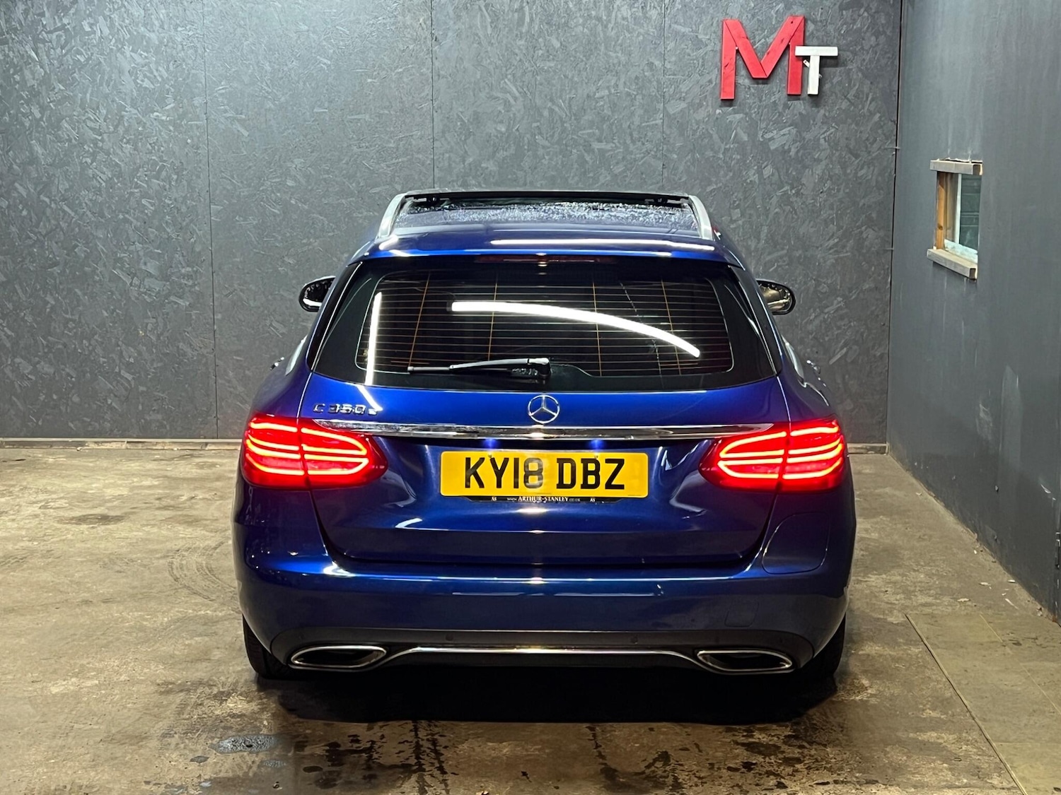 Used Mercedes-Benz C Class 2018 for sale - 76781788: Photo 6