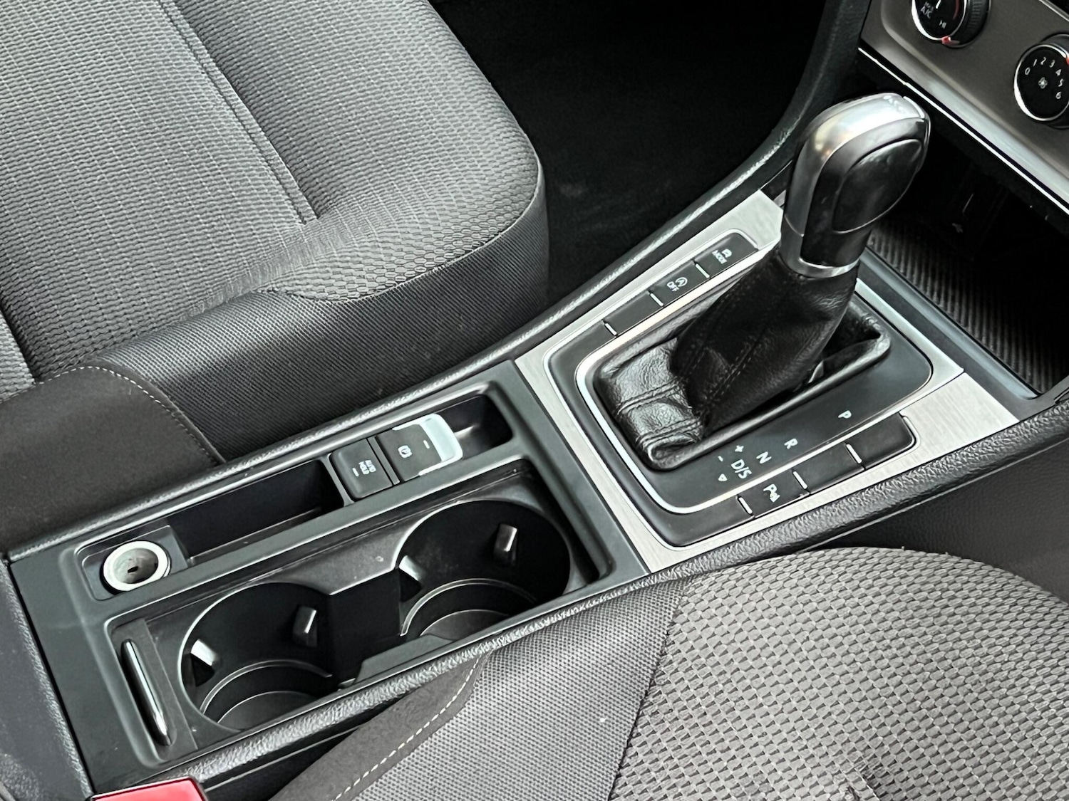 Used Volkswagen Golf 2017 for sale - 77479008: Photo 15