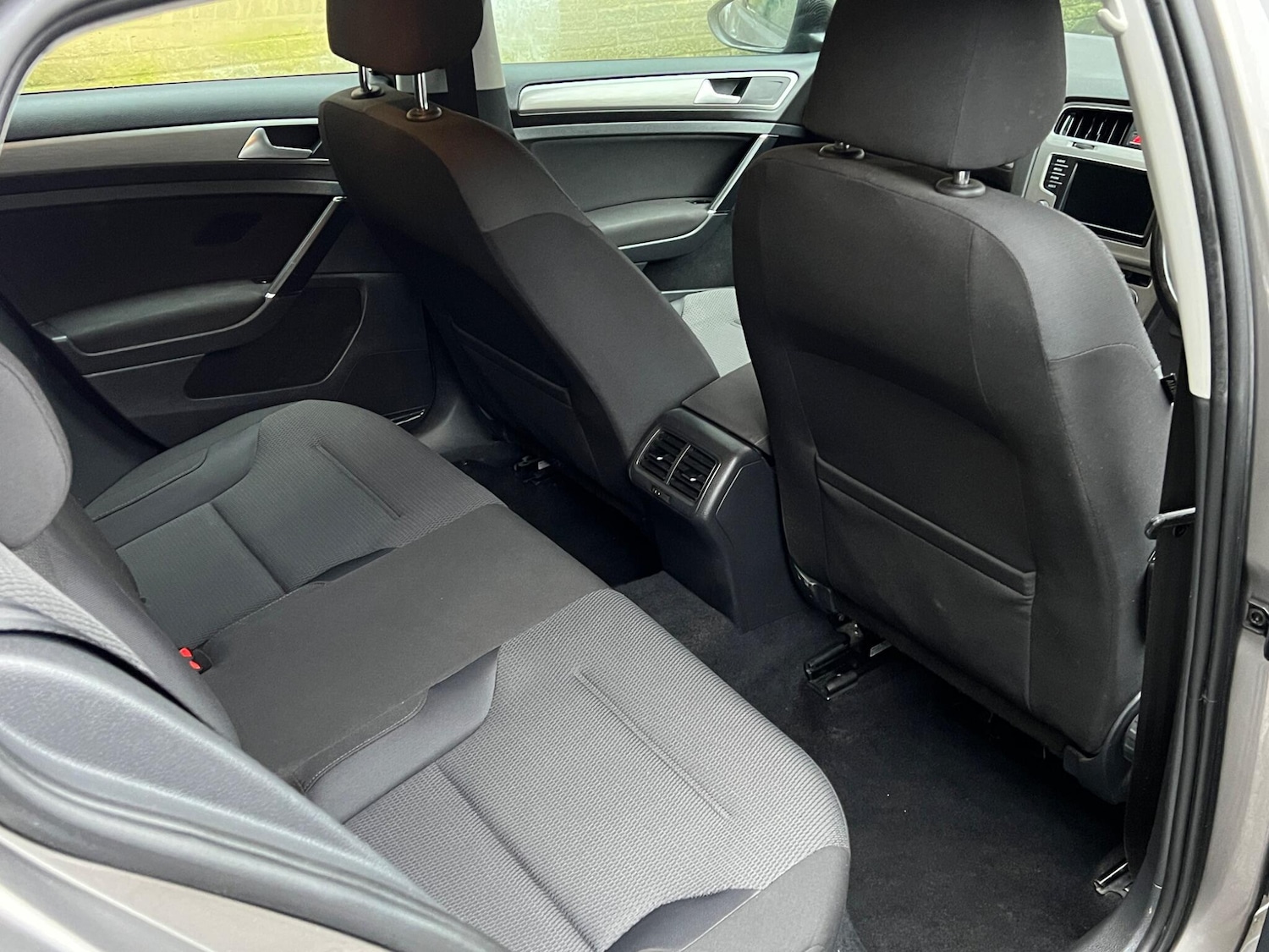 Used Volkswagen Golf 2017 for sale - 77479008: Photo 22