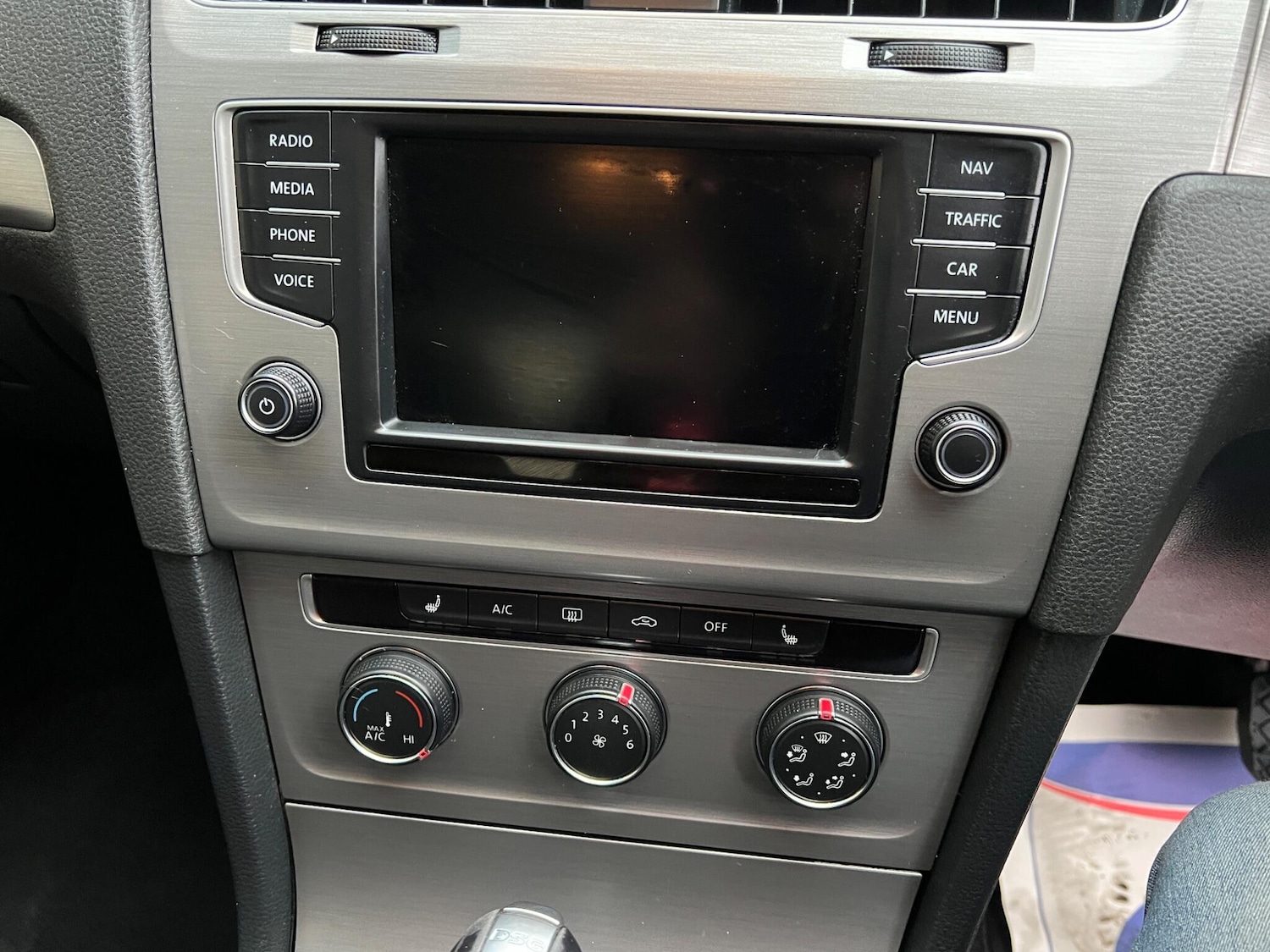 Used Volkswagen Golf 2017 for sale - 77479008: Photo 32