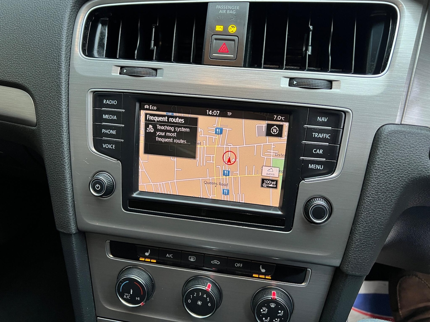 Used Volkswagen Golf 2017 for sale - 77479008: Photo 35