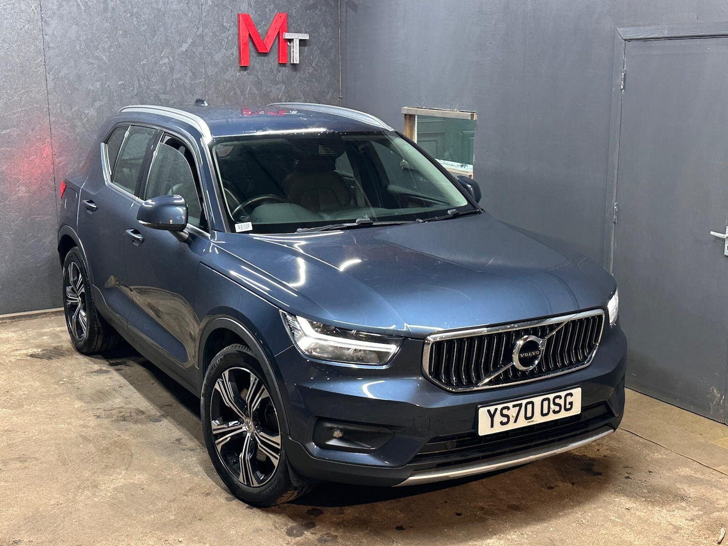 Used Volvo XC40 2020 for sale - 76573324: Photo 1