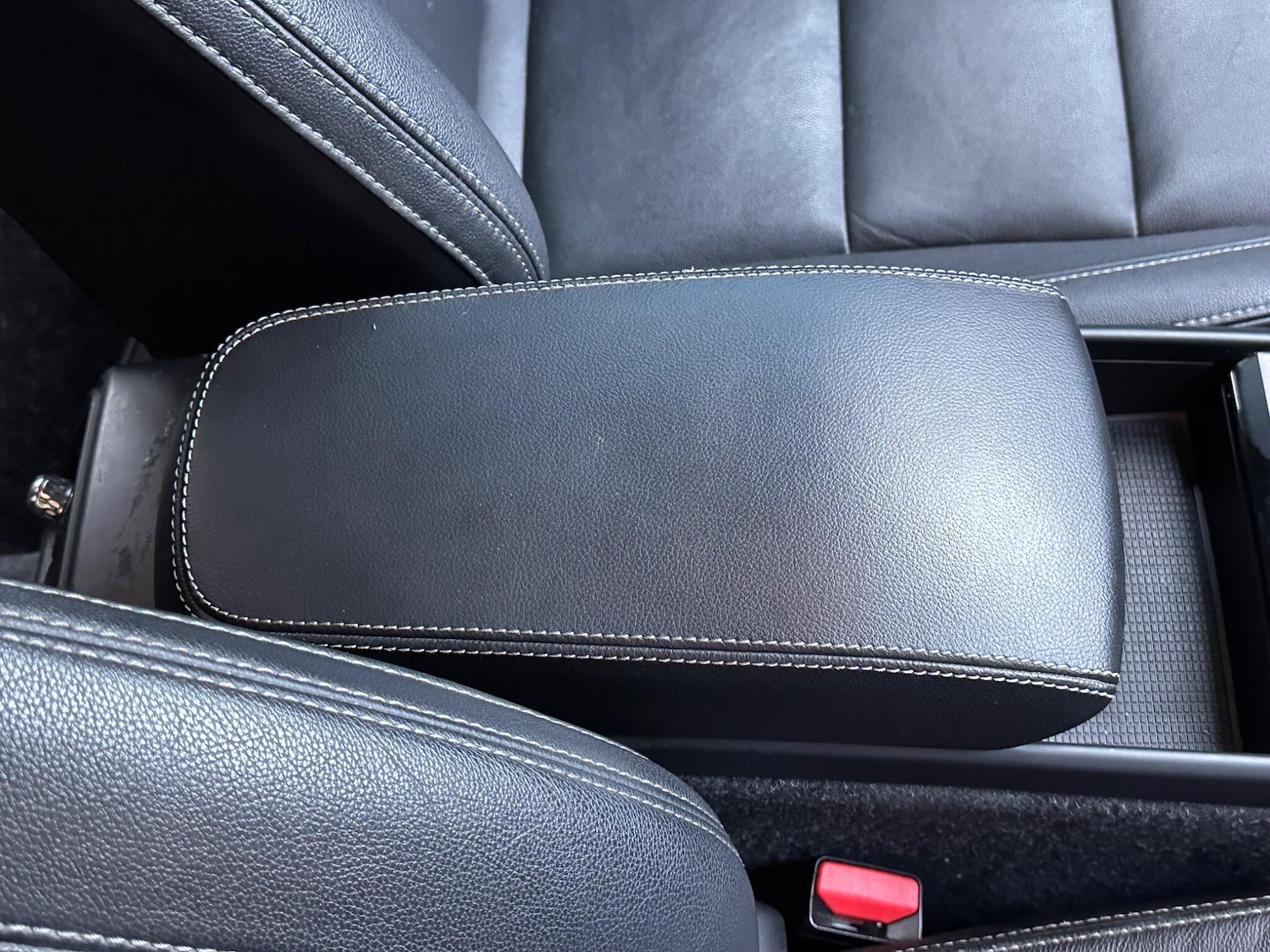 Used Volvo XC40 2020 for sale - 76573324: Photo 41