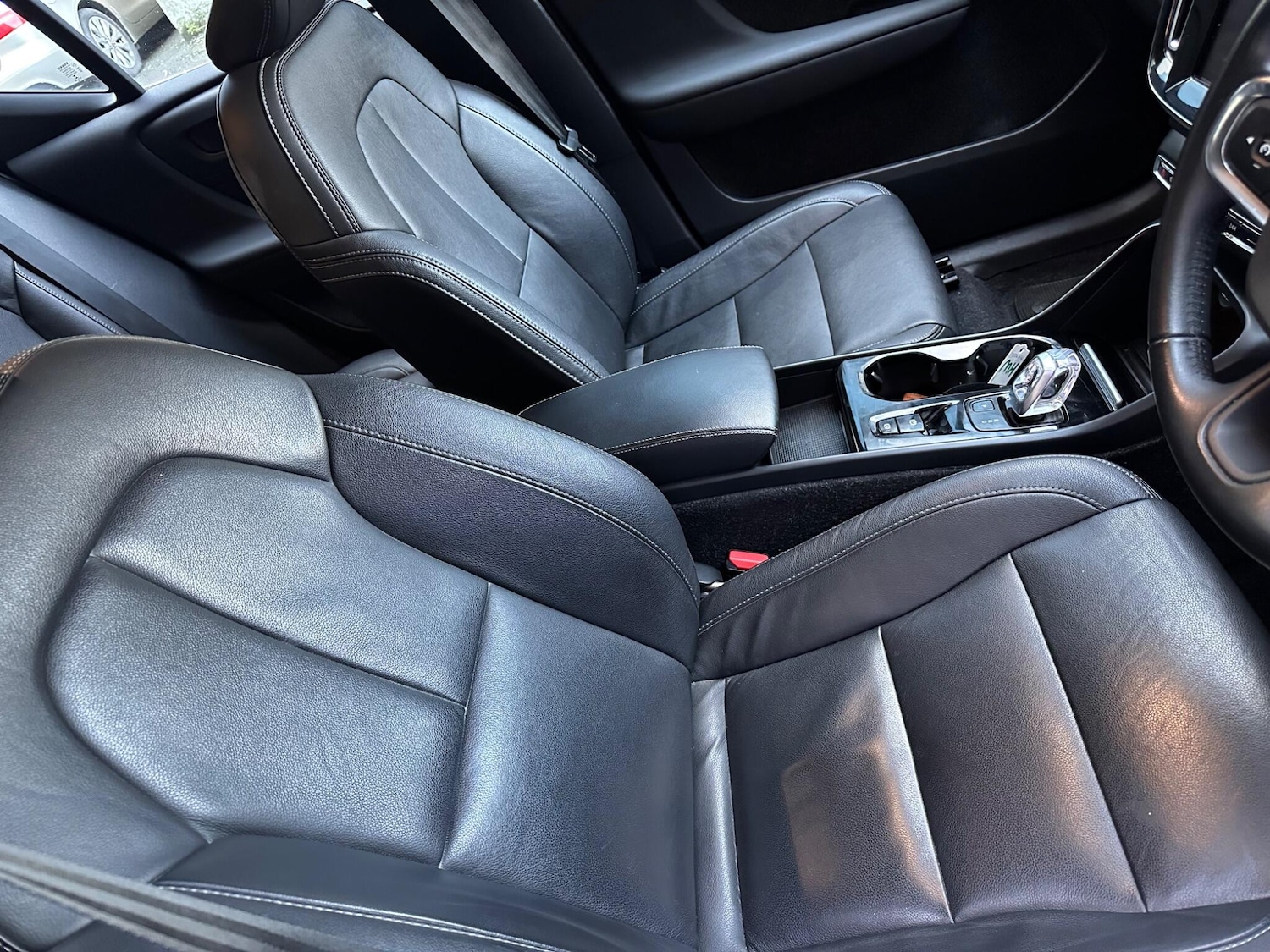 Used Volvo XC40 2020 for sale - 76573324: Photo 42