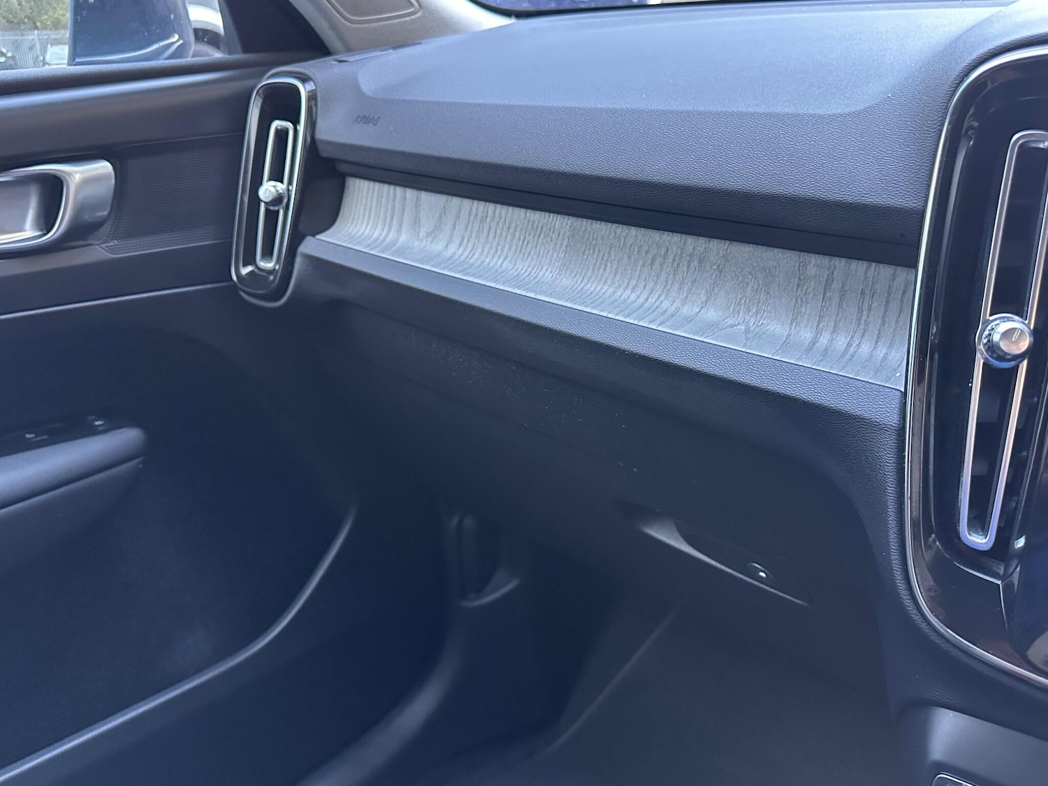 Used Volvo XC40 2020 for sale - 76573324: Photo 44