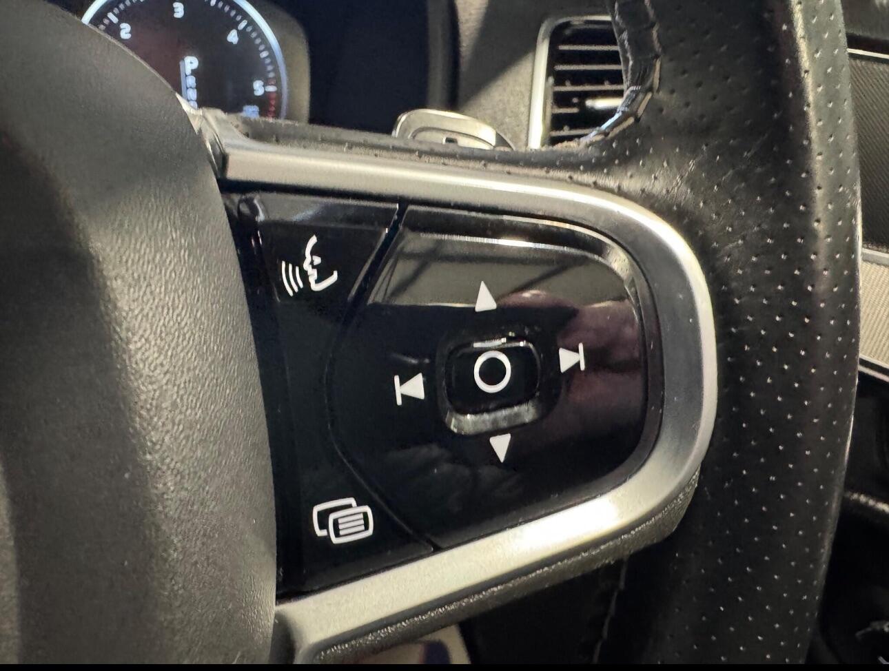 Used Volvo XC90 2017 for sale - 76700641: Photo 22