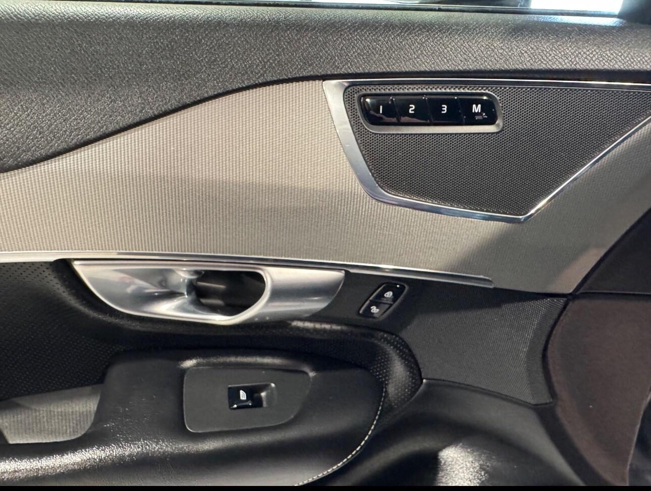 Used Volvo XC90 2017 for sale - 76700641: Photo 26