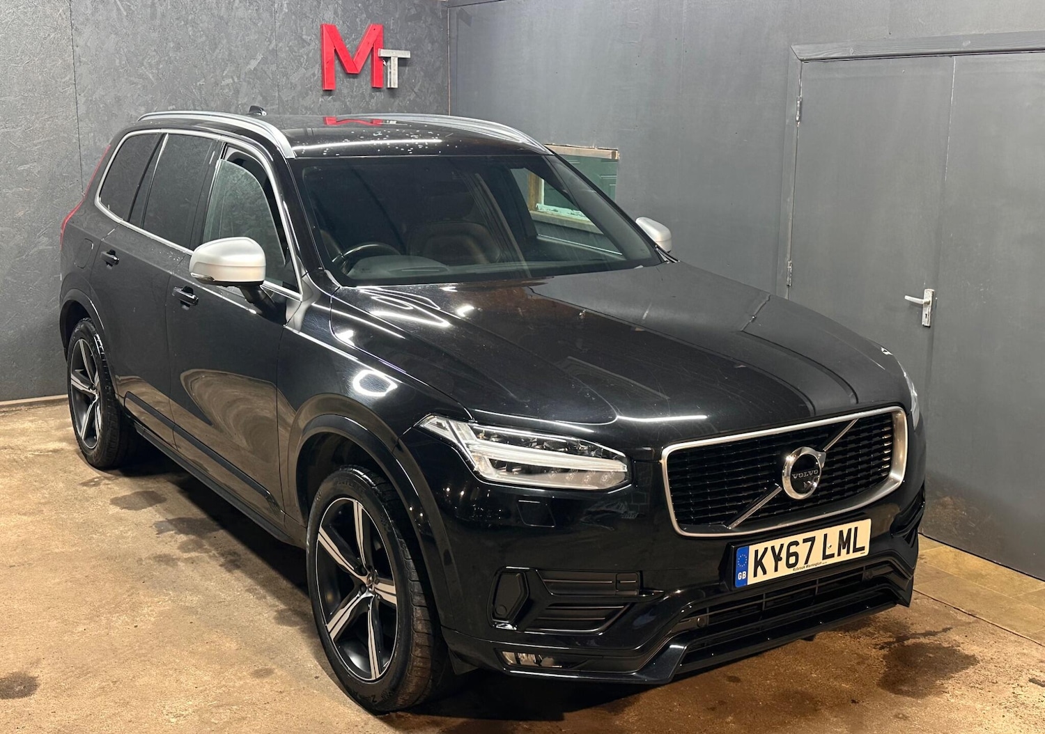 Used Volvo XC90 2017 for sale - 76700641: Photo 4