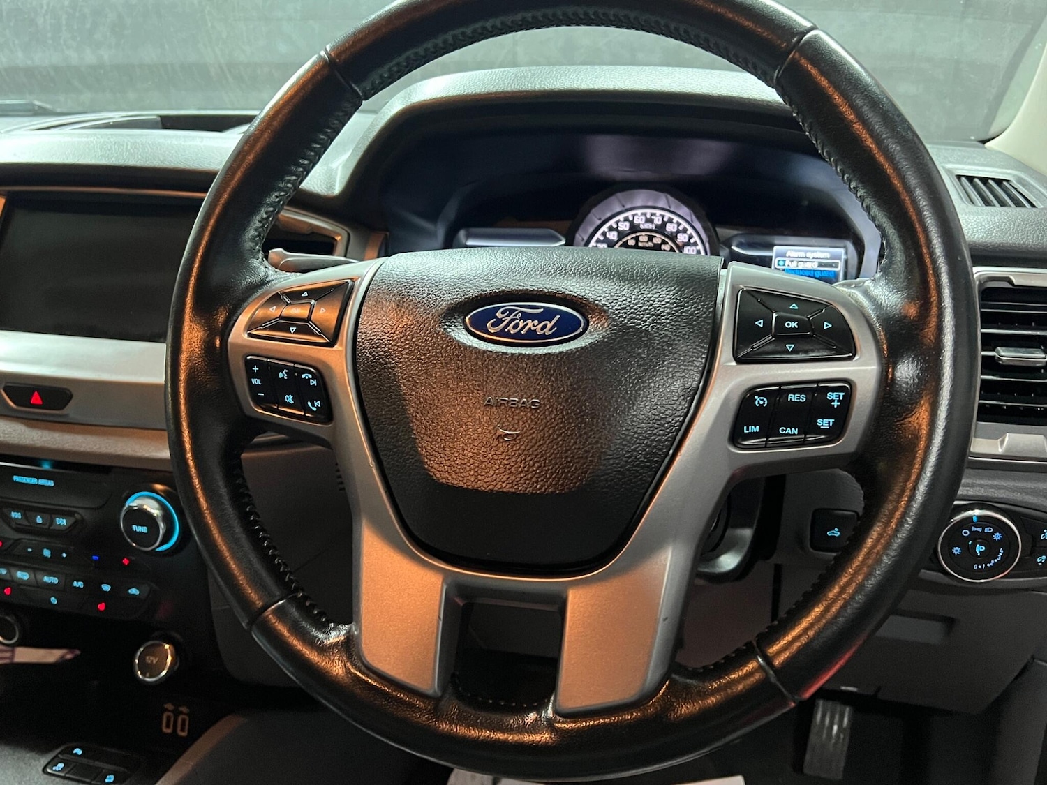 Used Ford Ranger 2018 for sale - 77143928: Photo 40