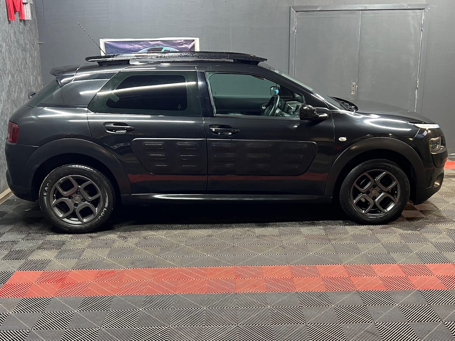 Used Citroen C4 Cactus 2017 for sale - 77454952: Photo 12