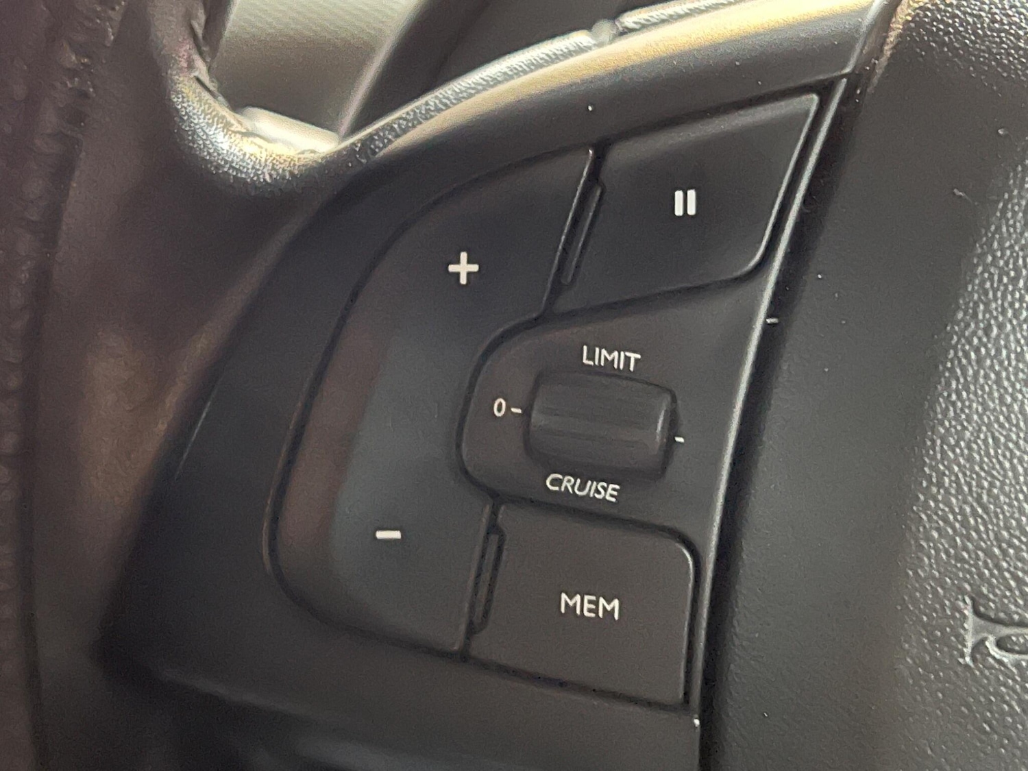 Used Citroen C4 Cactus 2017 for sale - 77454952: Photo 22