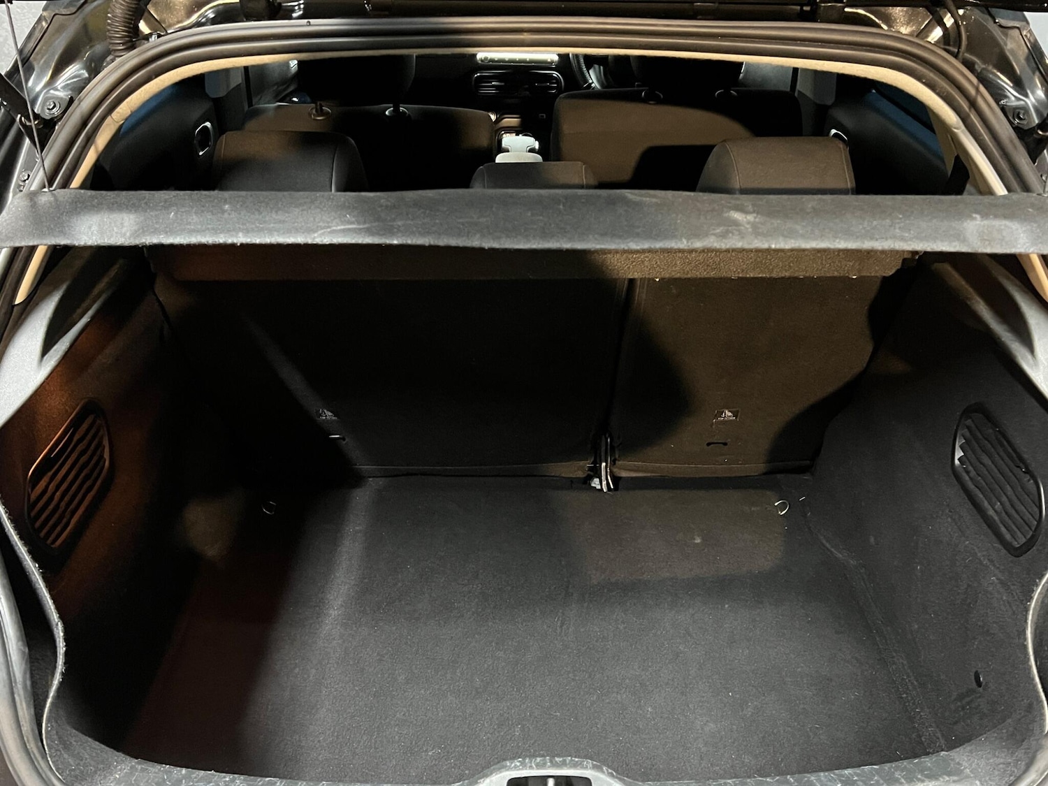 Used Citroen C4 Cactus 2017 for sale - 77454952: Photo 33