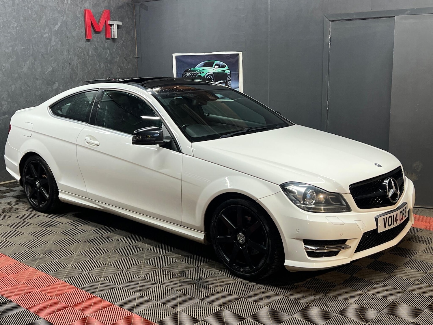 Used Mercedes-Benz C Class 2014 for sale - 77993159: Photo 11