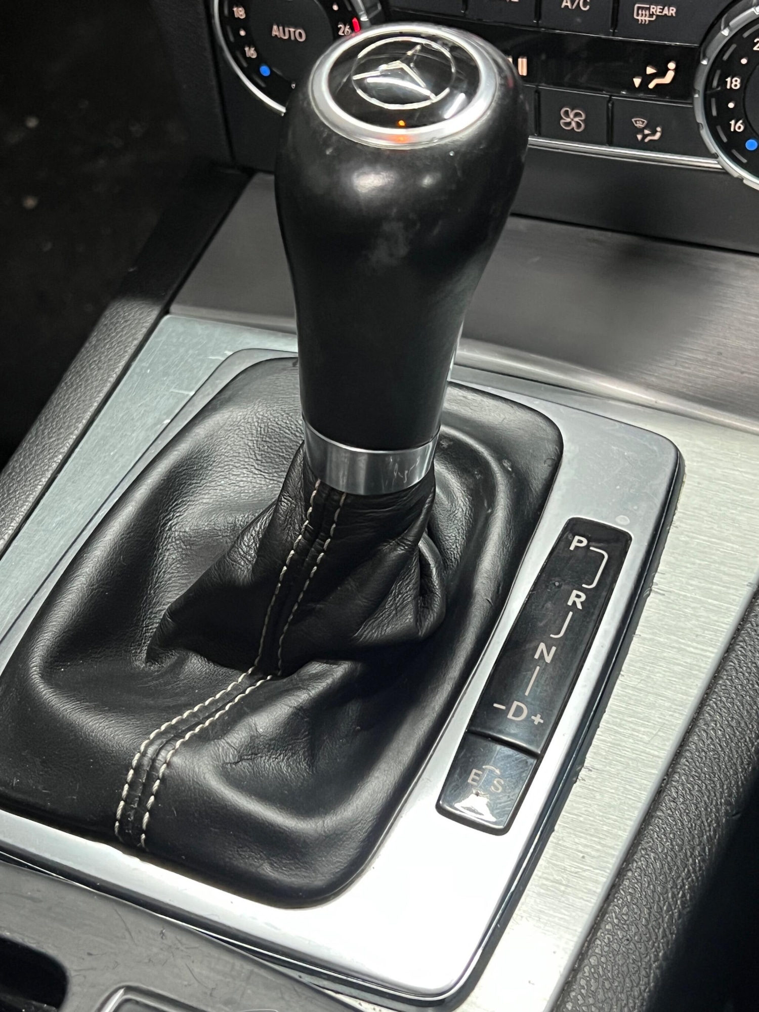 Used Mercedes-Benz C Class 2014 for sale - 77993159: Photo 20