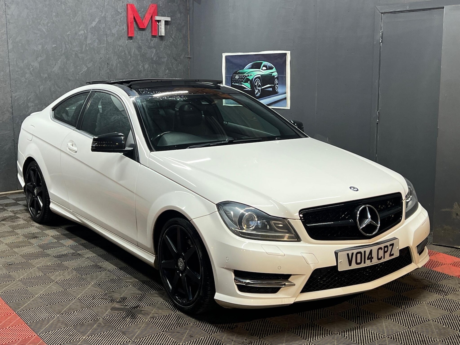 Used Mercedes-Benz C Class 2014 for sale - 77993159: Photo 9
