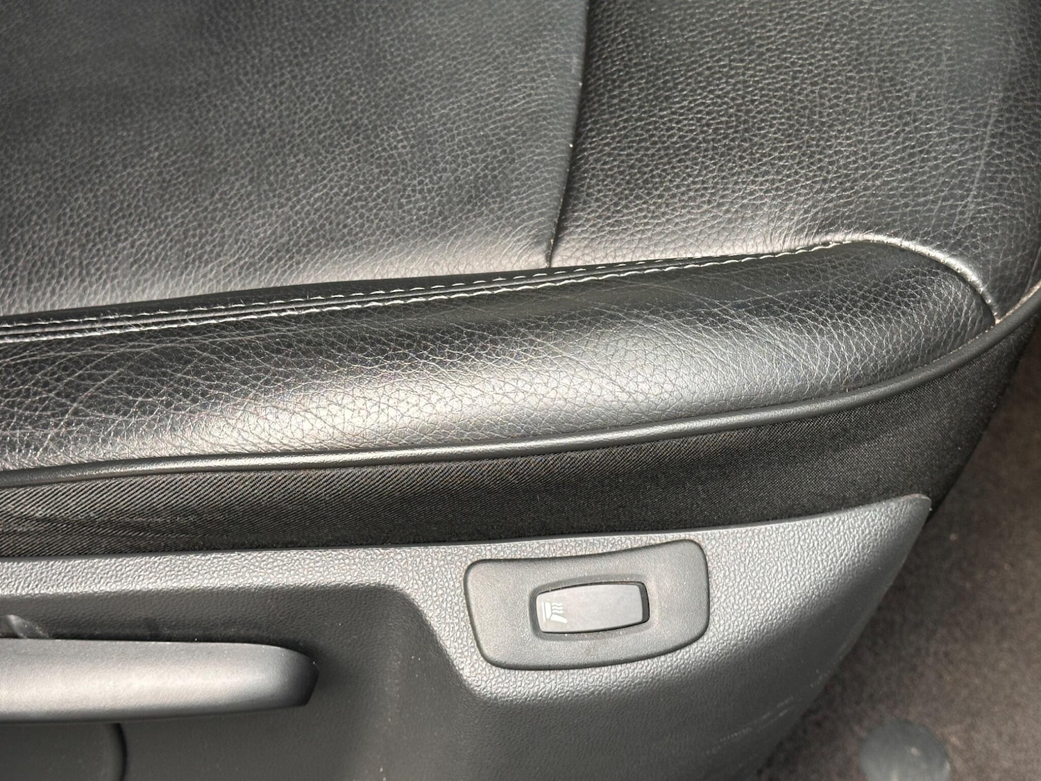 Used Renault Captur for sale - 76701110: Photo 17