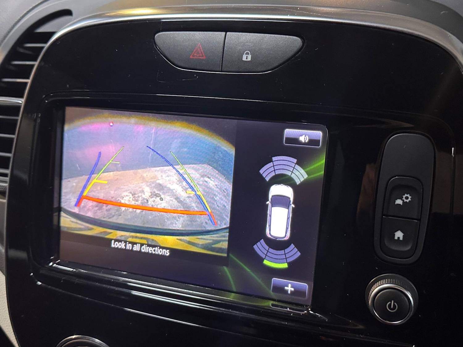 Used Renault Captur for sale - 76701110: Photo 24