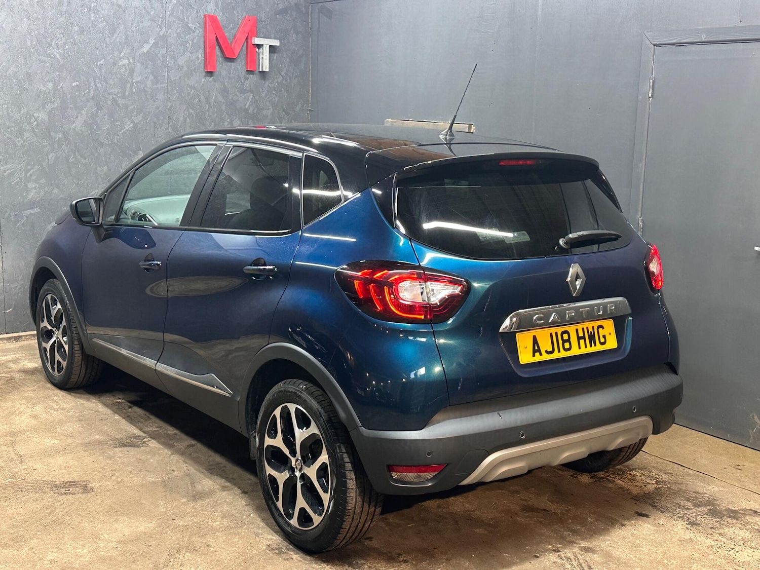 Used Renault Captur for sale - 76701110: Photo 4