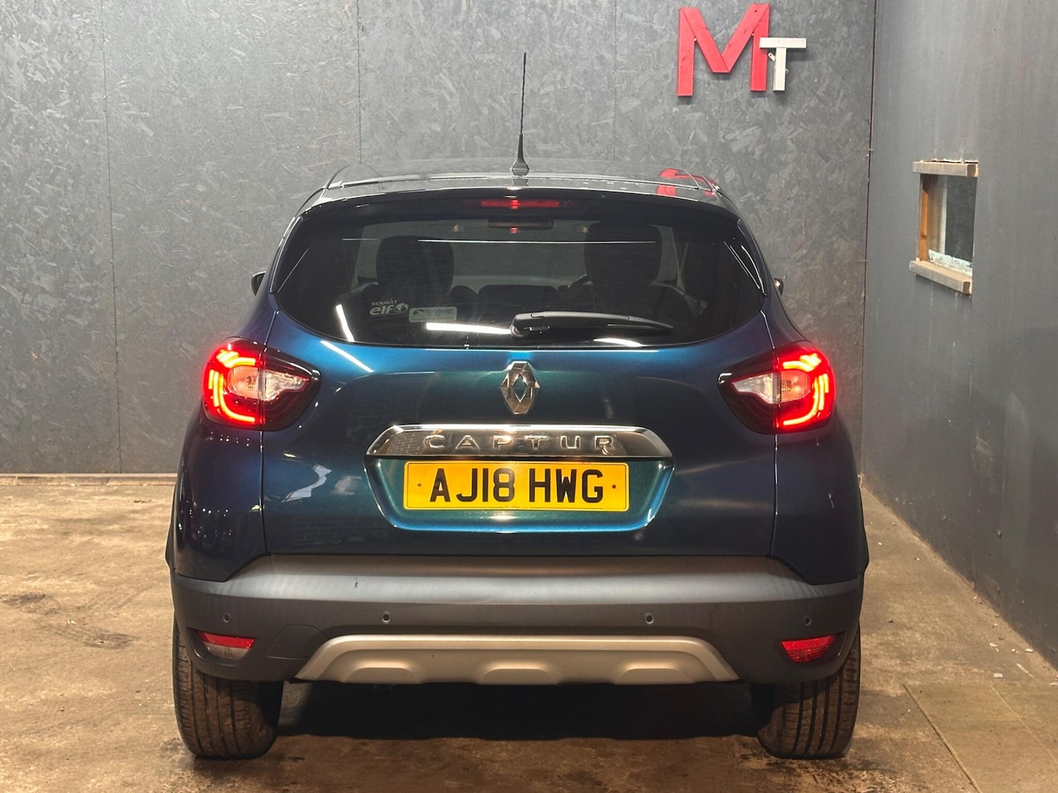 Used Renault Captur for sale - 76701110: Photo 8