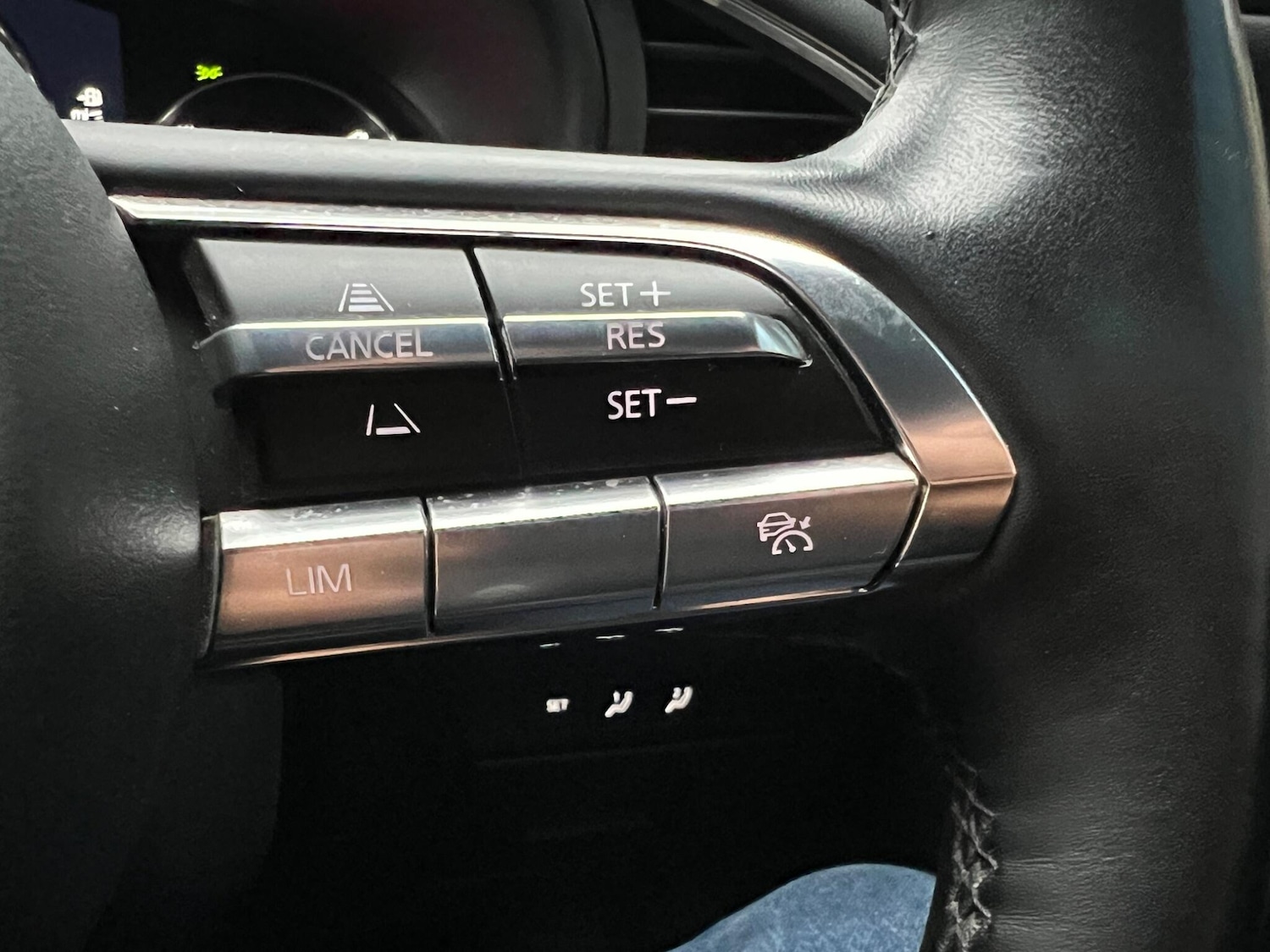 Used Mazda Mazda3 for sale - 77017056: Photo 27