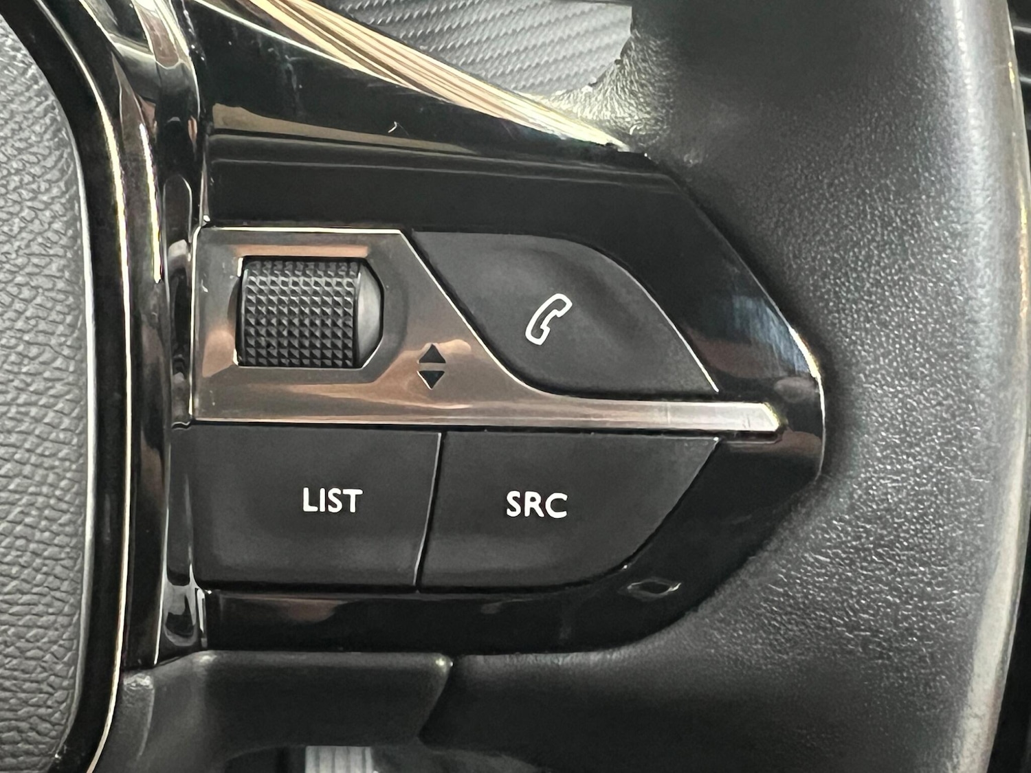 Used Peugeot 2008 2022 for sale - 77738577: Photo 24