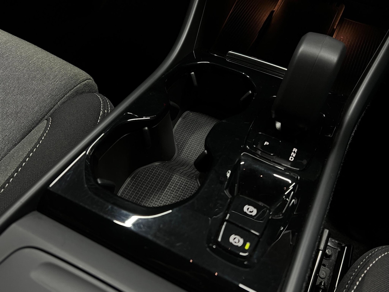 Used Volvo XC40 2024 for sale - 77479009: Photo 18