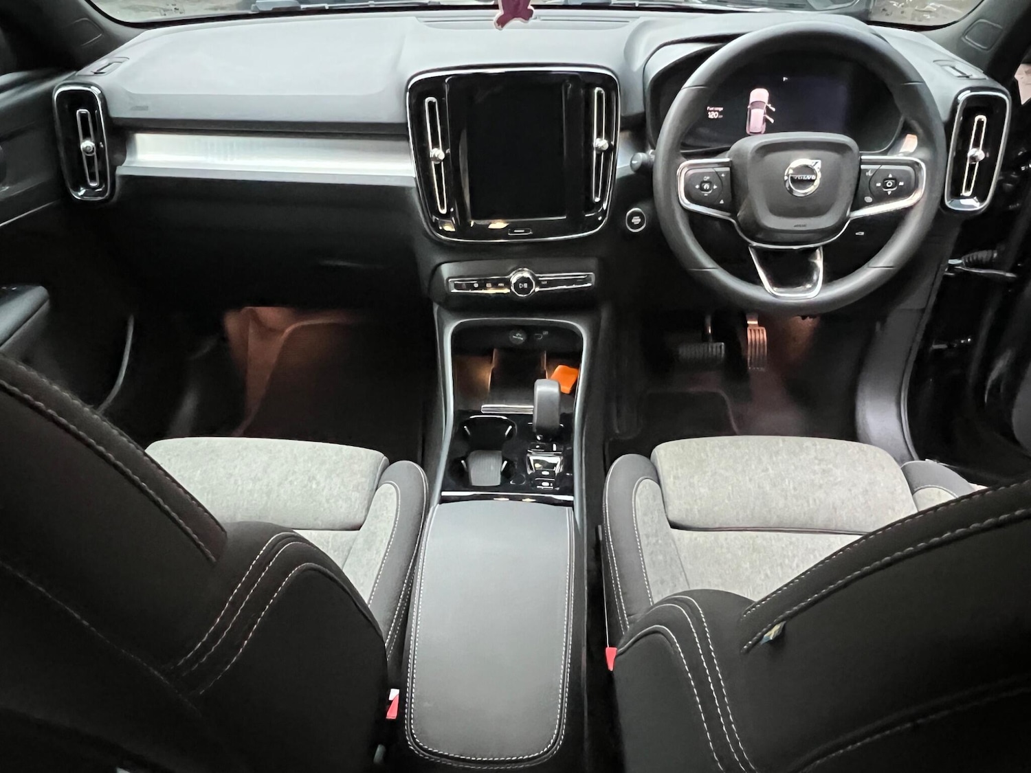 Used Volvo XC40 2024 for sale - 77479009: Photo 19