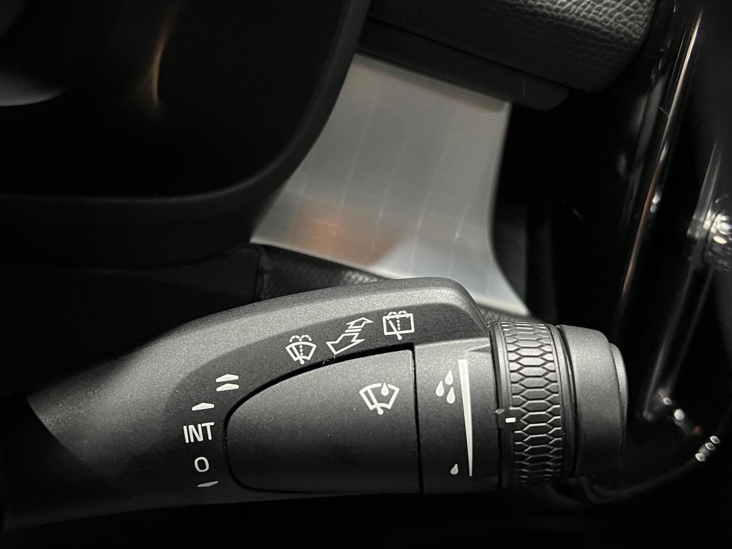 Used Volvo XC40 2024 for sale - 77479009: Photo 29