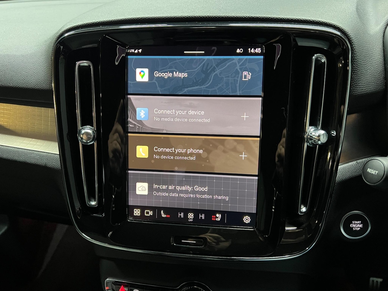 Used Volvo XC40 2024 for sale - 77479009: Photo 41