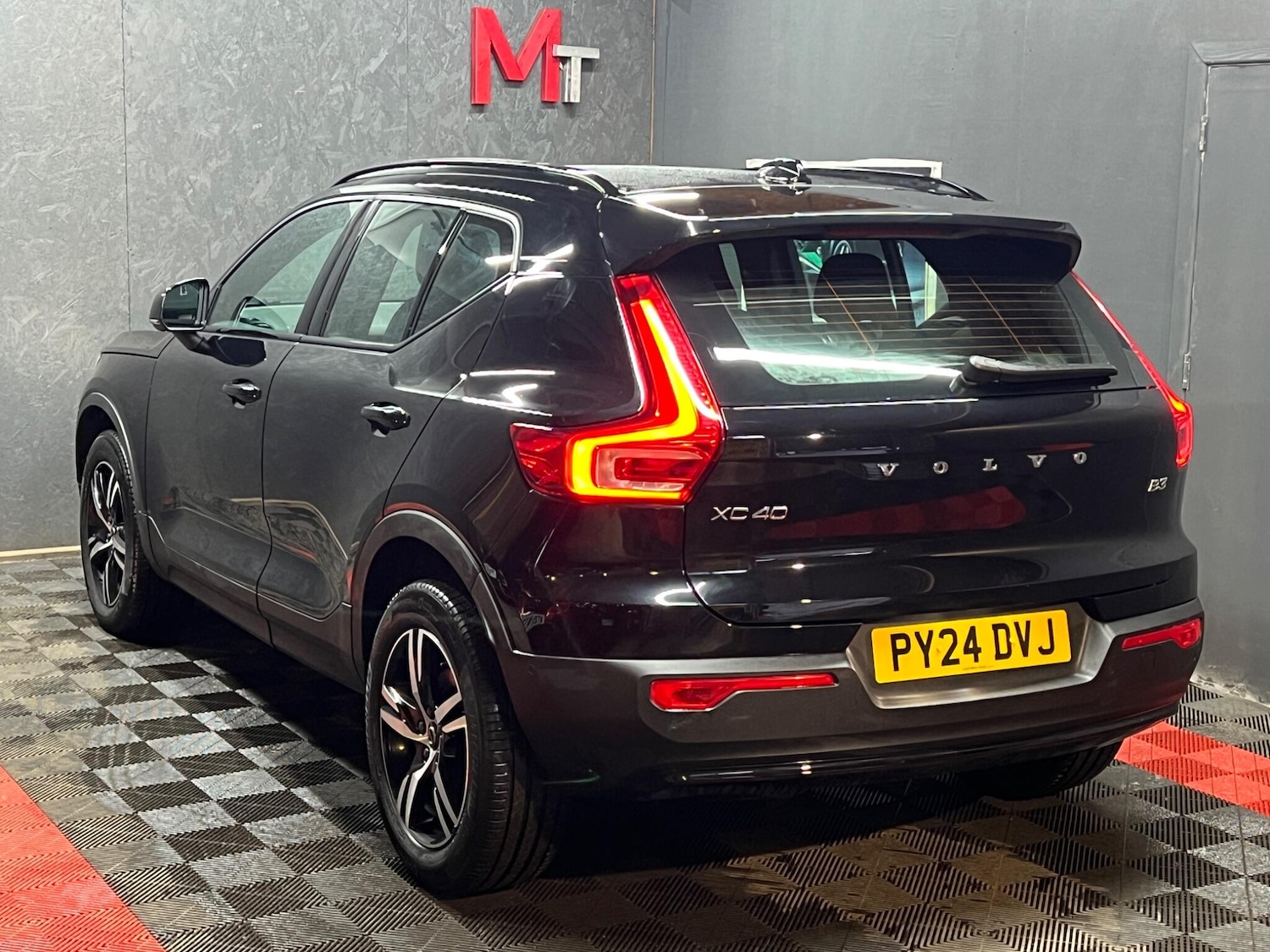 Used Volvo XC40 2024 for sale - 77479009: Photo 9