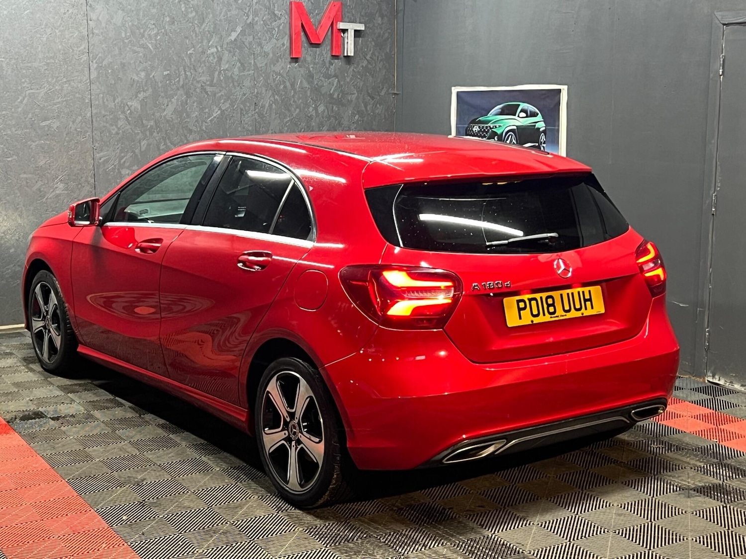 Used Mercedes-Benz A-Class 2018 for sale - 77377682: Photo 3