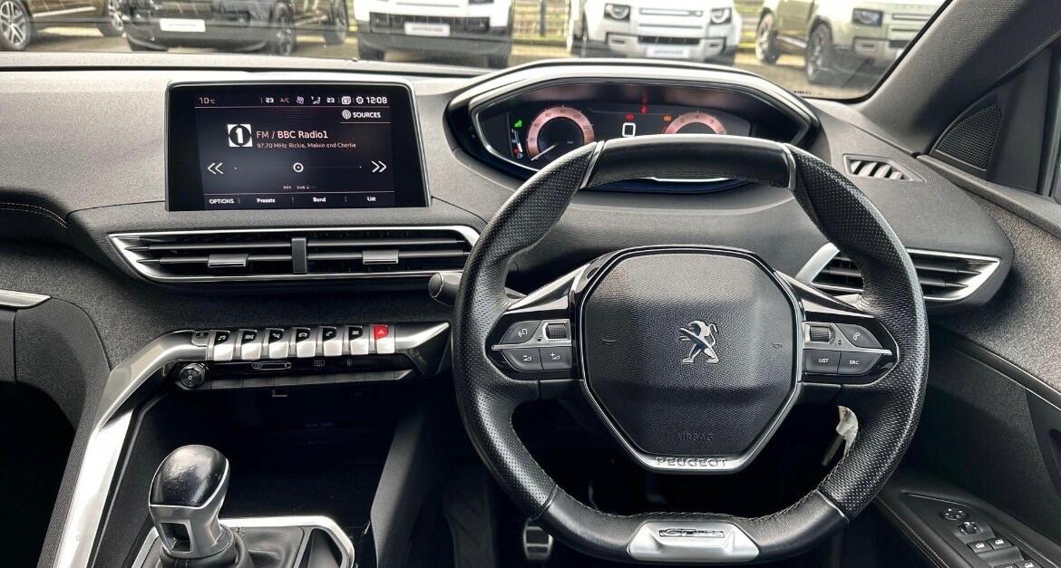 Used Peugeot 3008 2018 for sale - 77479015: Photo 32