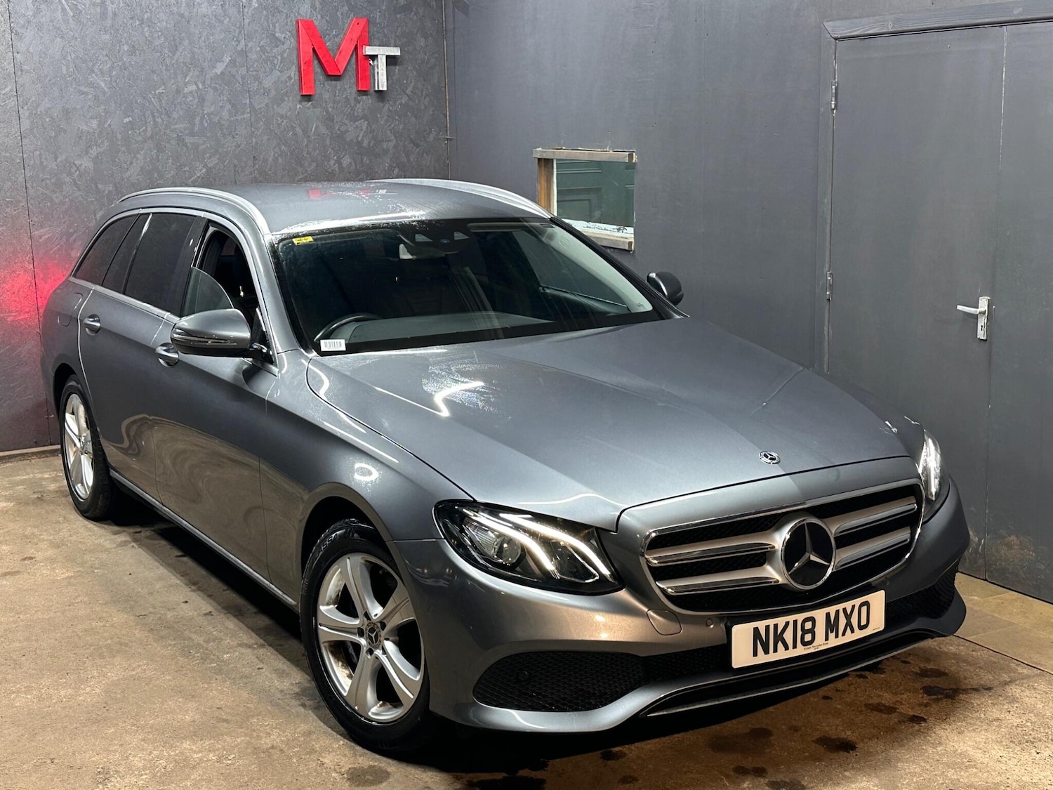 Used Mercedes-Benz E Class 2018 for sale - 76714634: Photo 1