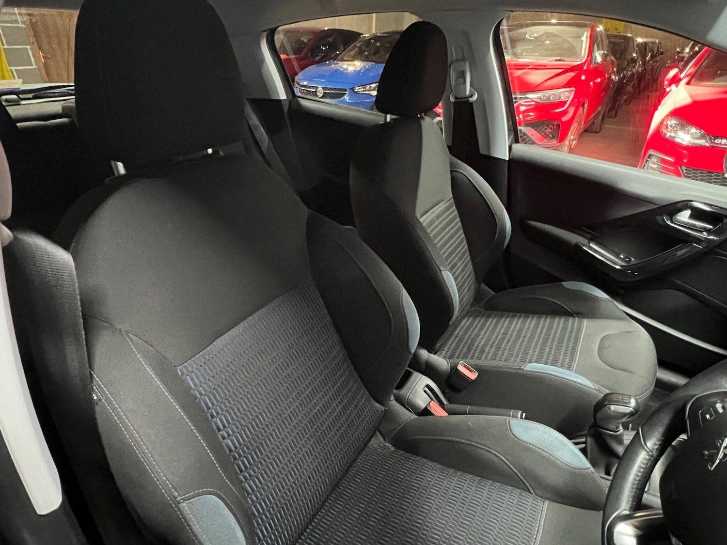 Used Peugeot 208 for sale - 77587252: Photo 14